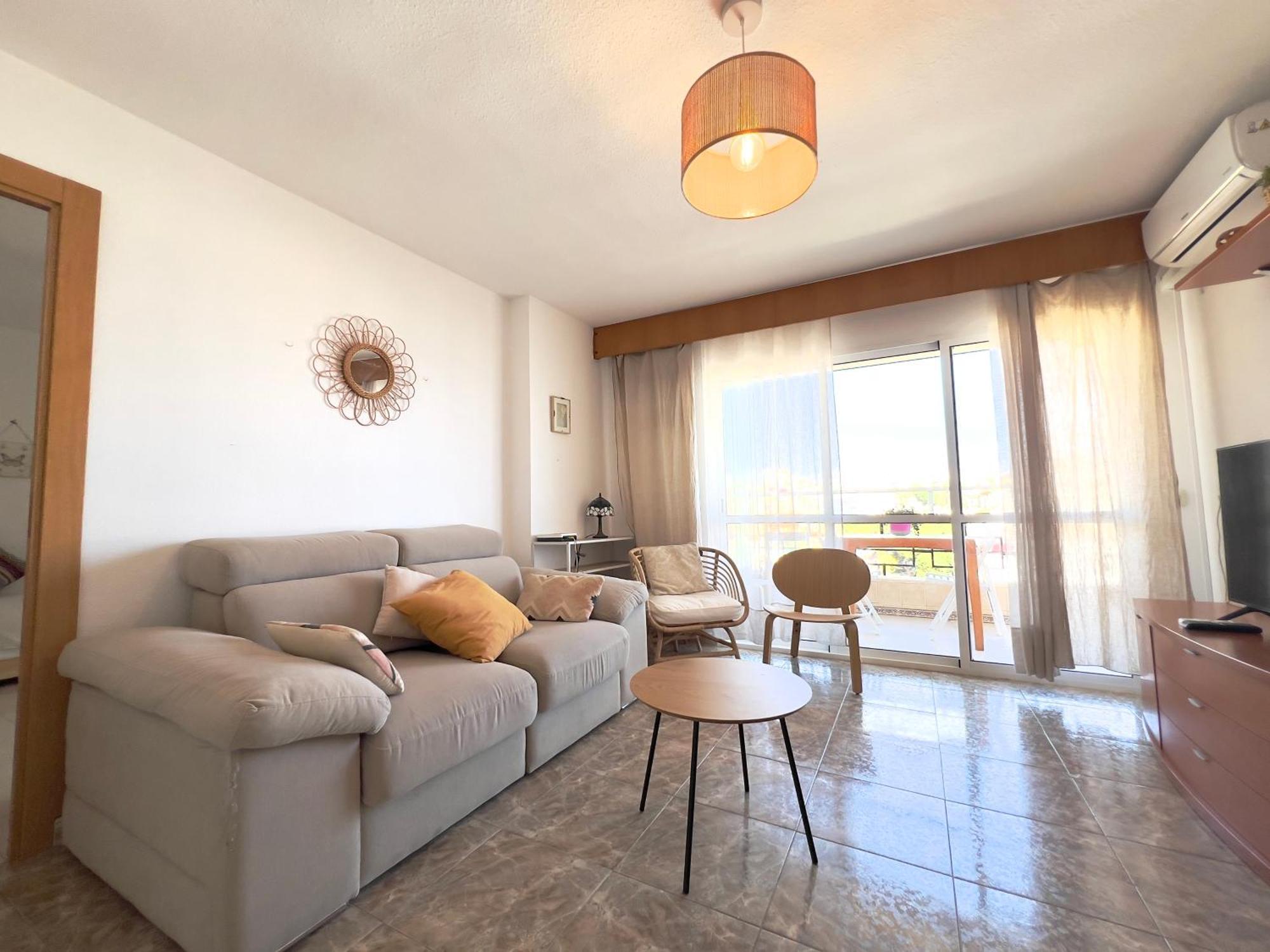 En Carihuela Con Vistas Y Plaza De Garaje, Nucleo Cristal Apartment Torremolinos Ngoại thất bức ảnh