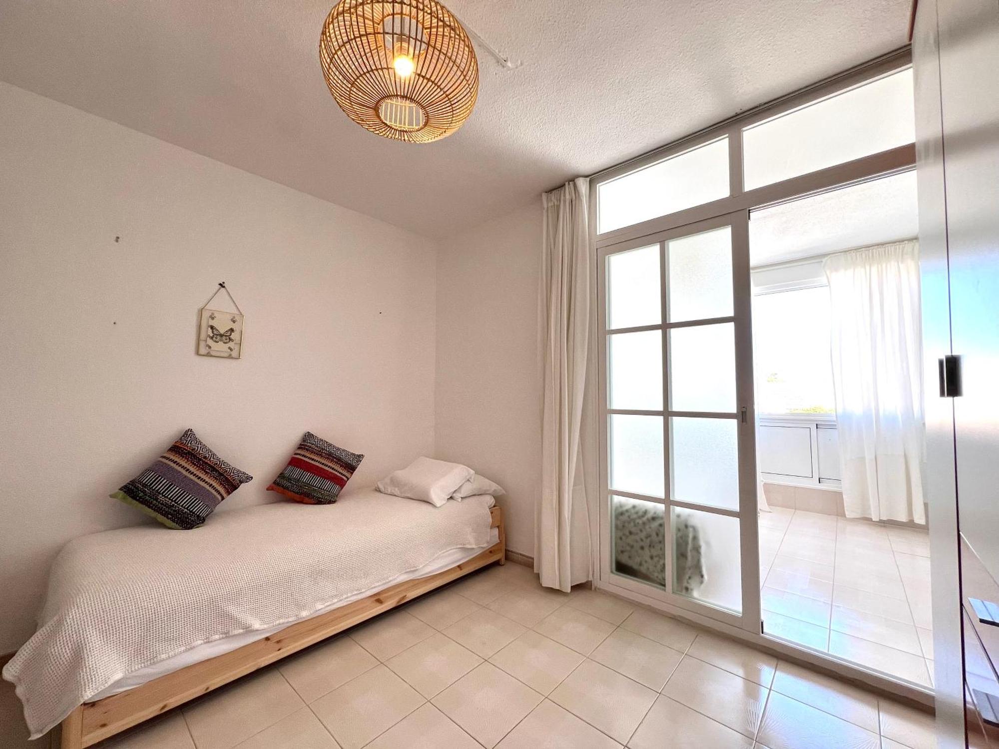 En Carihuela Con Vistas Y Plaza De Garaje, Nucleo Cristal Apartment Torremolinos Ngoại thất bức ảnh
